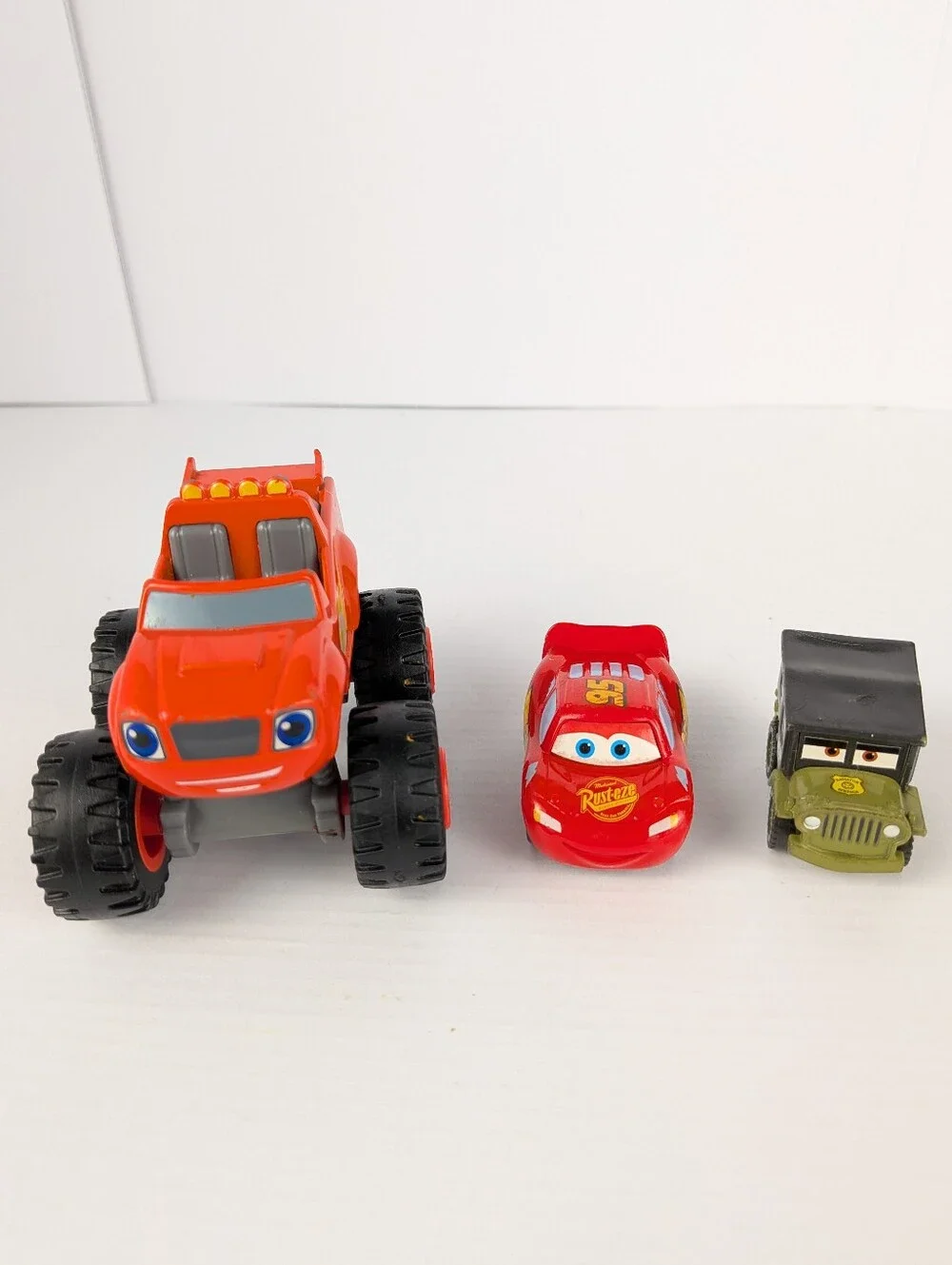 Set Of 3 Pixar Cars Blaze Sarge Lightening McQueen 1.5